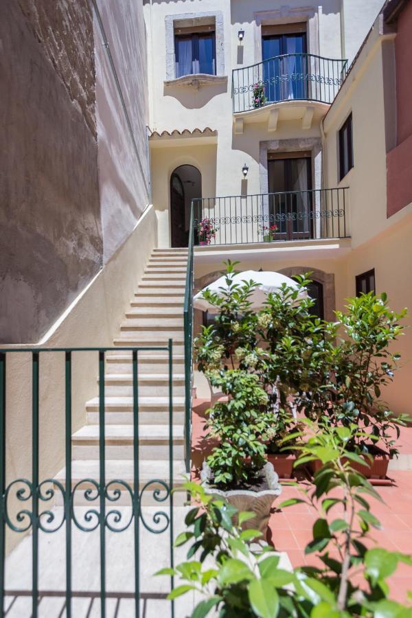 Villa Valverde Apartments E B&B Taormina Exterior foto
