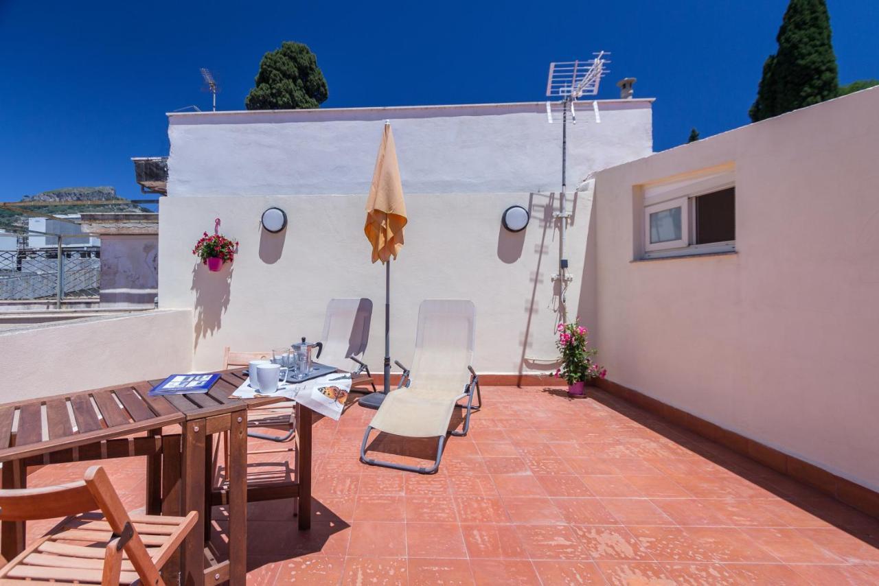 Villa Valverde Apartments E B&B Taormina Exterior foto