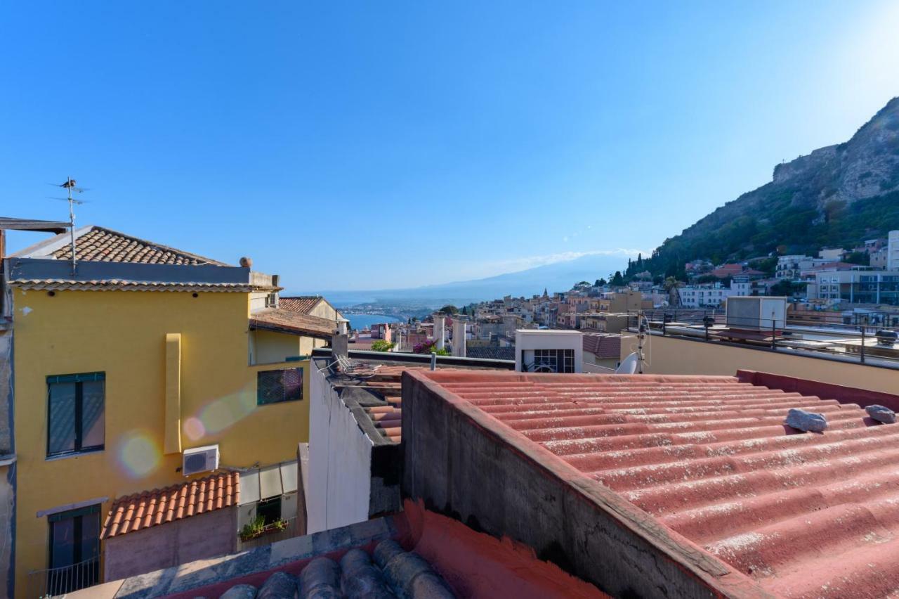 Villa Valverde Apartments E B&B Taormina Exterior foto